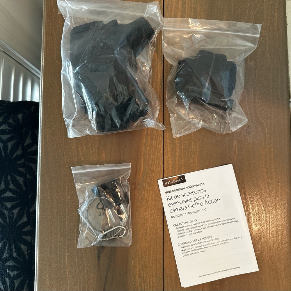 Essential Accessory Kit for GoPro - Black - Picture 2 of 2